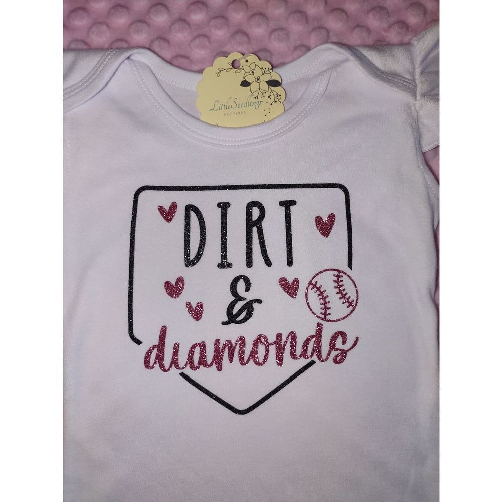Dirt and diamonds flutter shirt